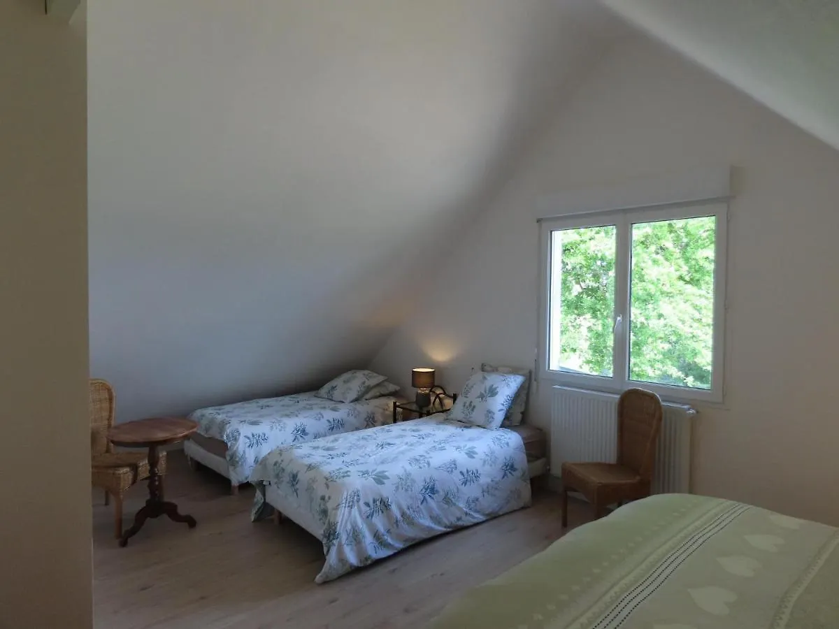 Holiday home La Maison Aux Pignons Verts La Chapelle-Saint-Aubert France