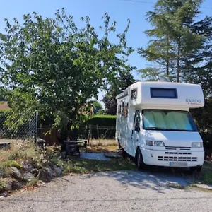 Camping-car à La Campagne , Labessiere-Candeil France